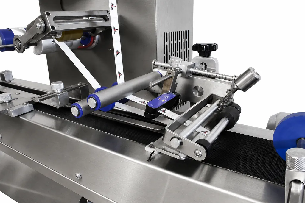 Face Mark Labeling Machine